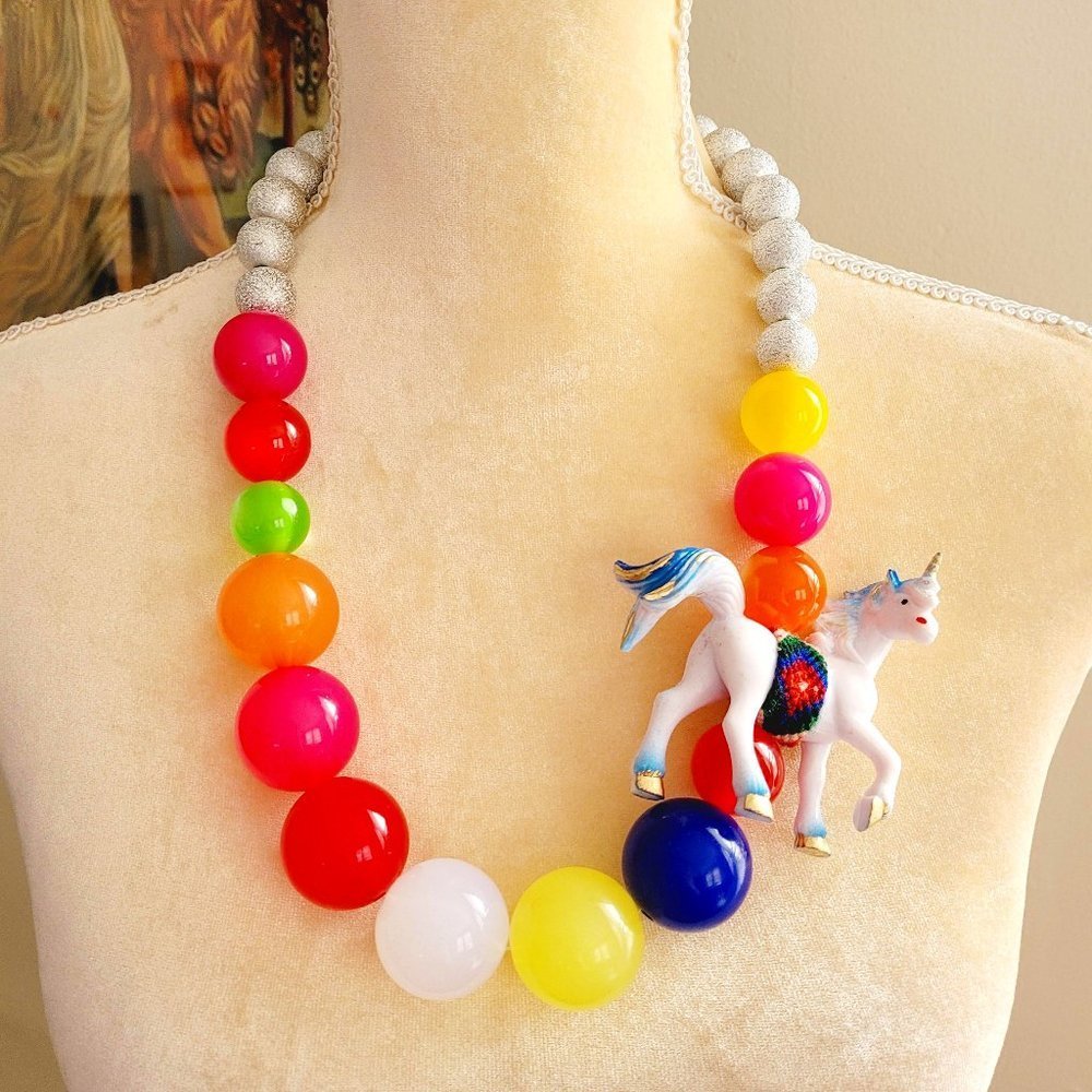 NWT Lenora Dame Unicorn Toy Fairy Tale Multicolor Rainbow Beaded Lucite Chunky